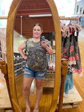 Load image into Gallery viewer, Relaxed Mom Shorts

